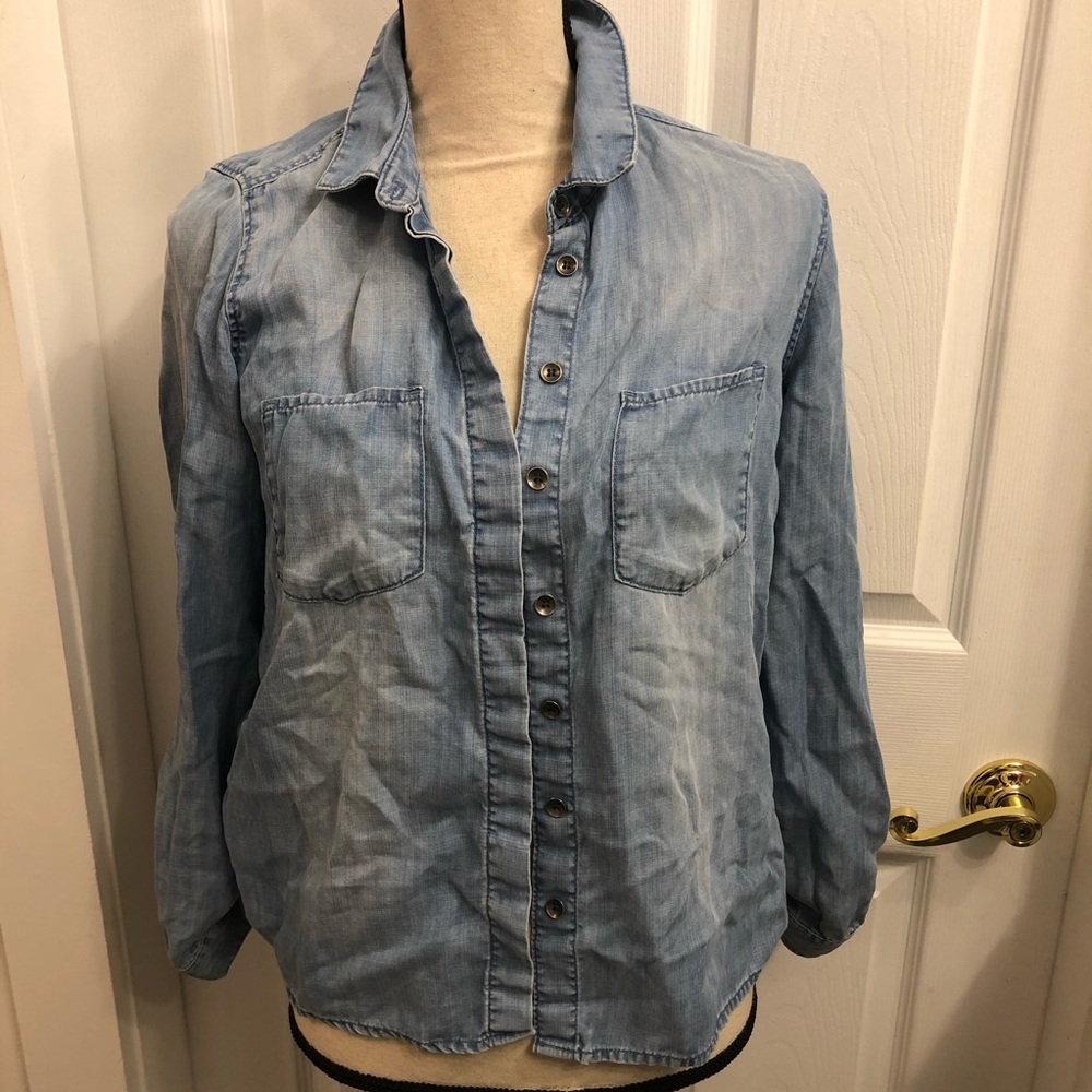 H&M chambray denim shirt size 4